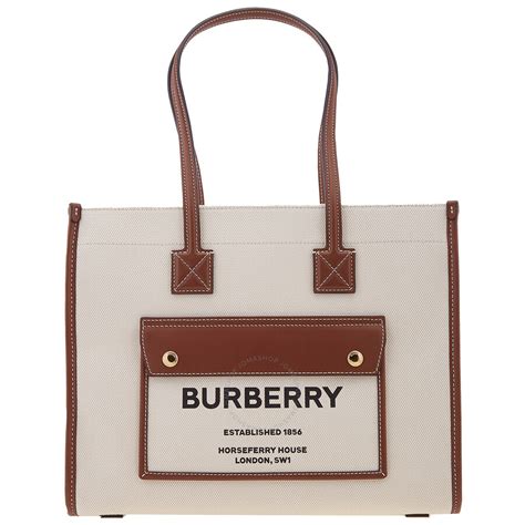 burberry 8044138|Small Freya Tote in Natural/tan .